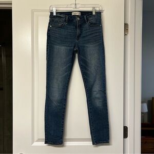 Abercrombie & Fitch Skinny Mid Rise Jean